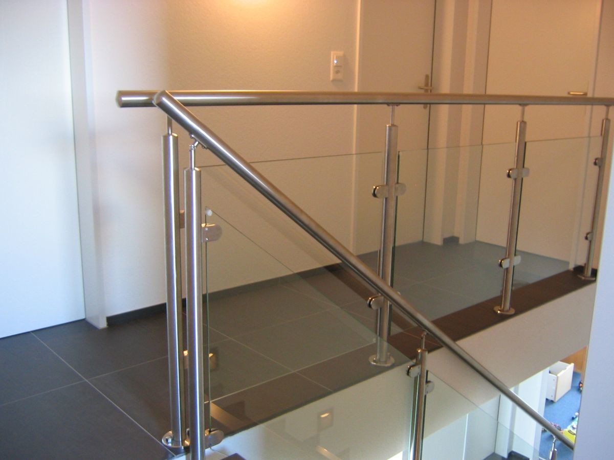 شرفة الدرابزينات الفولاذ المقاوم للصدأ درابزين 900 مم - 1200 مم ارتفاع مرآة / سطح الساتان